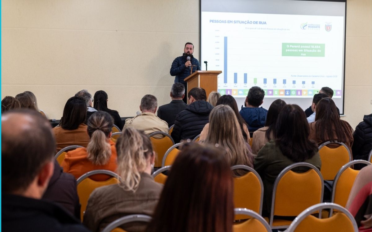 Ponta Grossa sedia I Seminário Regional dos Campos Gerais sobre a População em Situação de Rua