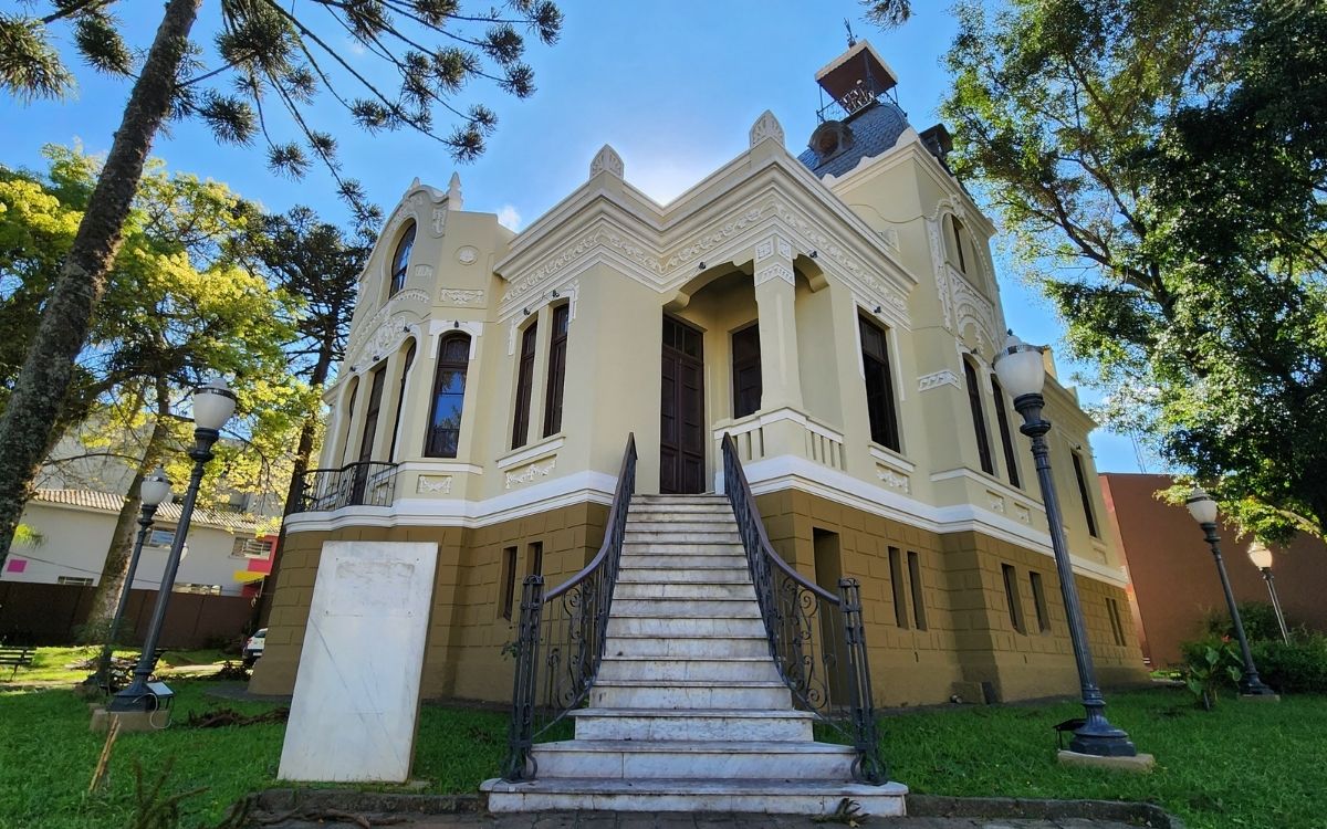 Mansão Villa Hilda completa 100 anos com programação cultural em Ponta Grossa