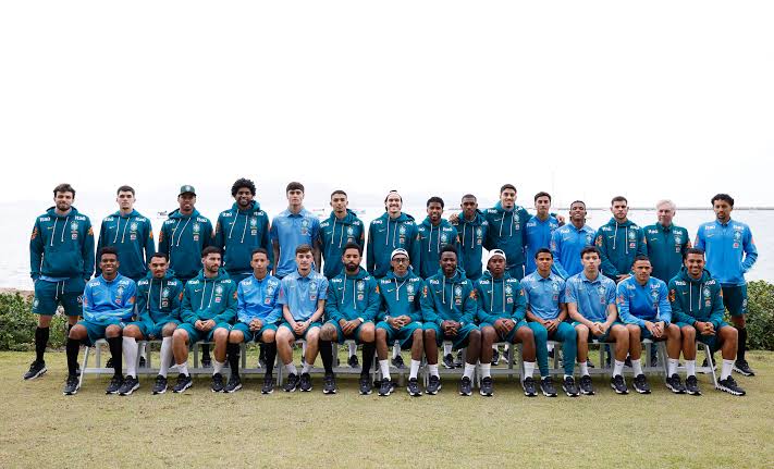 Raphinha assume camisa 10 da Seleção e Endrick veste a 9 em amistosos; veja numeração