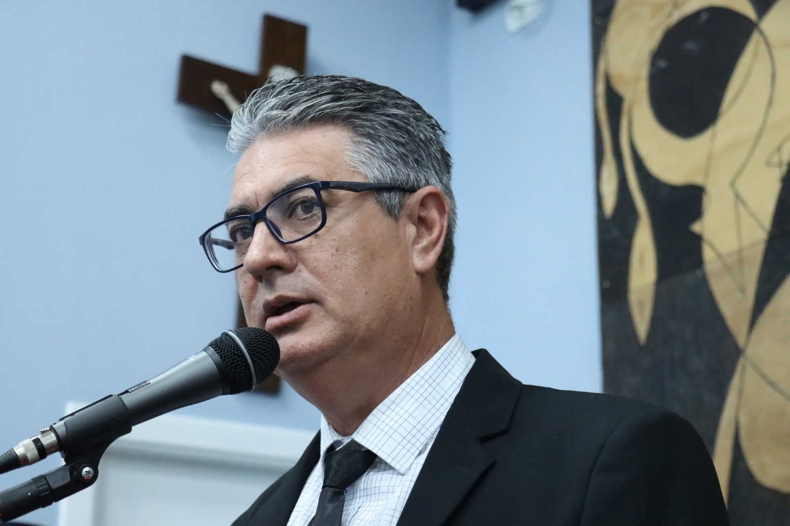 Projeto propõe trocar regularização do ESTAR Digital por doação de ração em Ponta Grossa