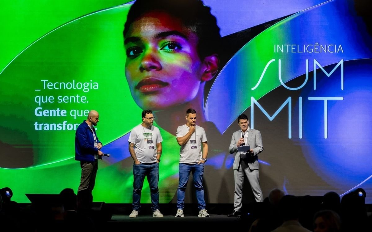 Inteligência Summit 2026 reúne mais de 2 mil pessoas em Ponta Grossa